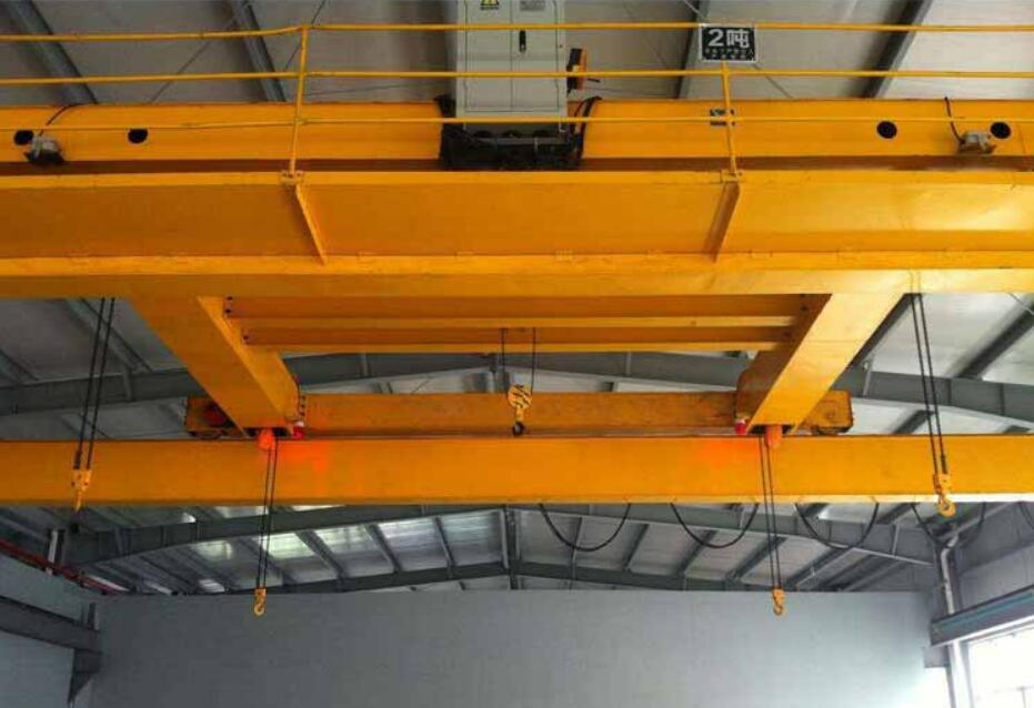 LHE型電動葫蘆雙(shuāng)梁橋式起重機(jī)