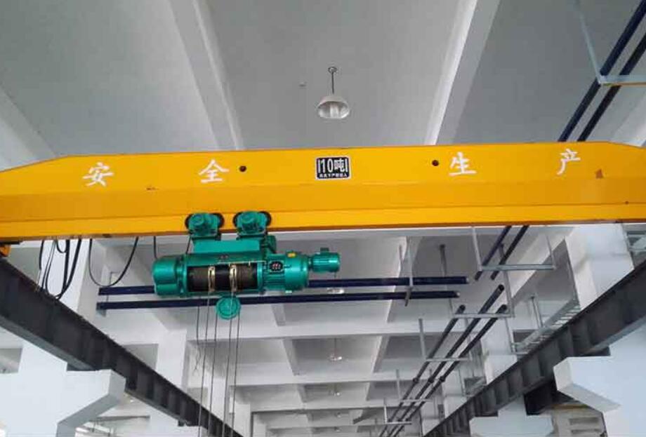 LB型防爆電(dian)動單梁起(qi)重機