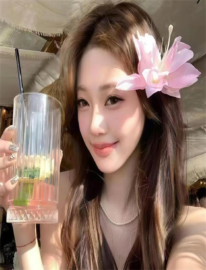 《彩虹仙子》拍摄技巧传统分析：镜头语言与画面构图探讨